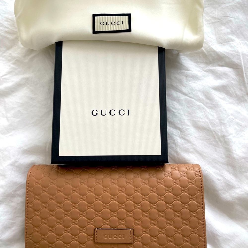 Gucci wallet